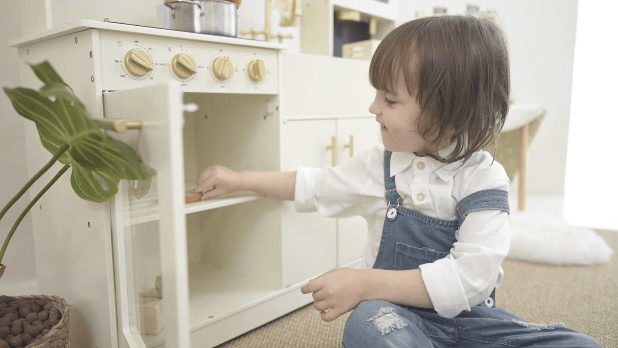 5 Benefits of Children's Kitchens: Teaching Life Skills Through Playtime - Tiny Land INC