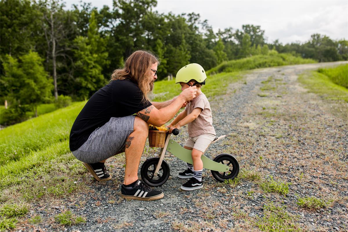 Hurry up and get in my “passenger seat”! - Tiny Land INC