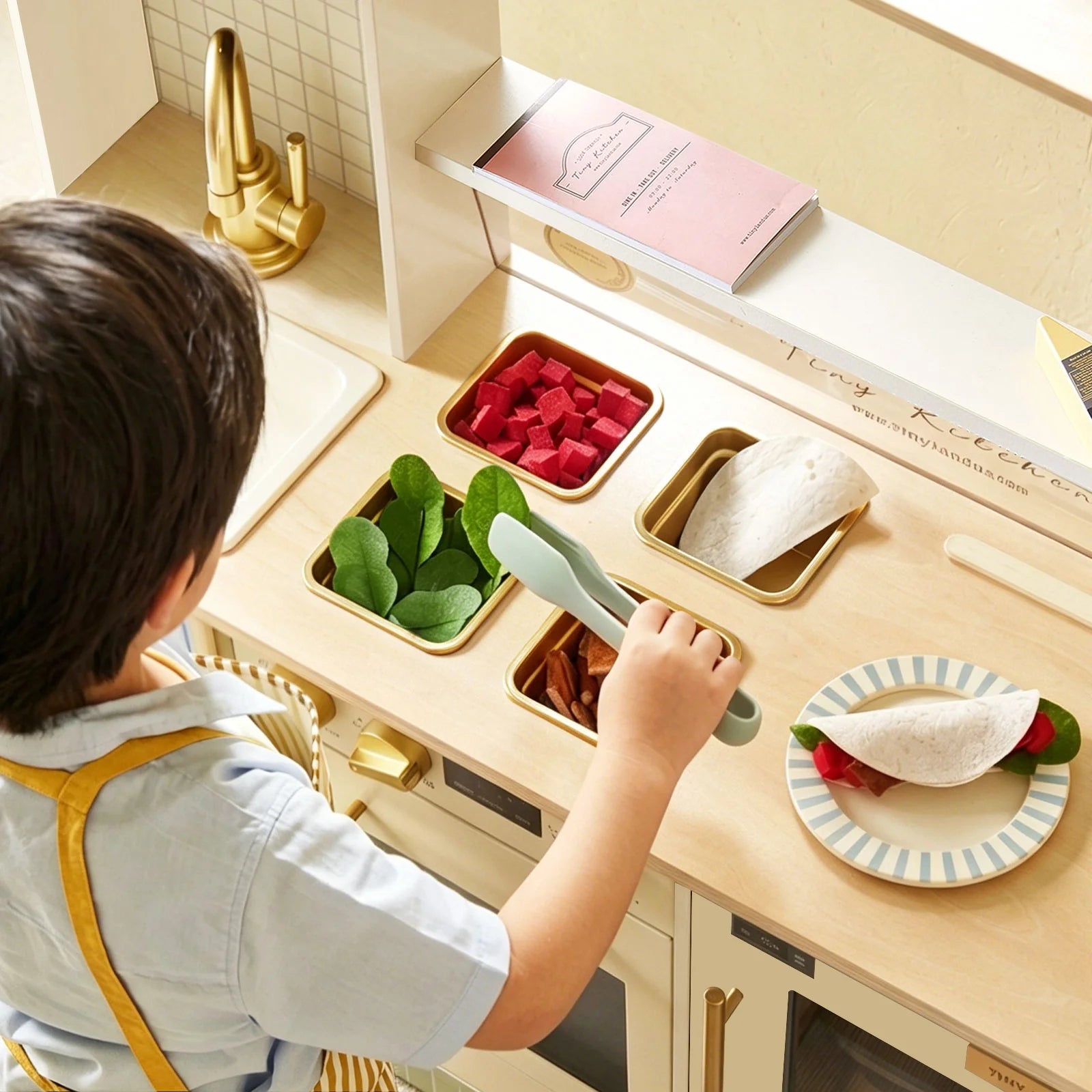 10 Essential Play Kitchen Accessories & Toys to Spark Imaginative Cooking