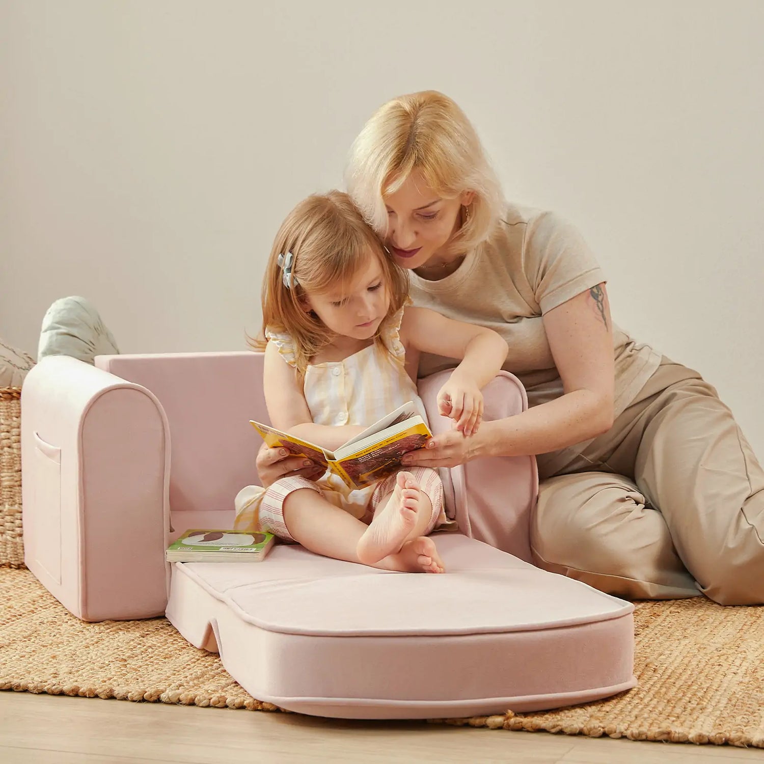 Soft Kids Sofa vs Plastic Kids Chair : What Parents Should Know Before Buying