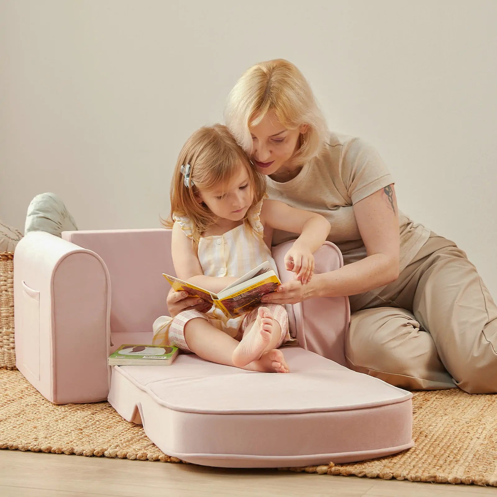 Soft Kids Sofa vs Plastic Kids Chair : What Parents Should Know Before Buying