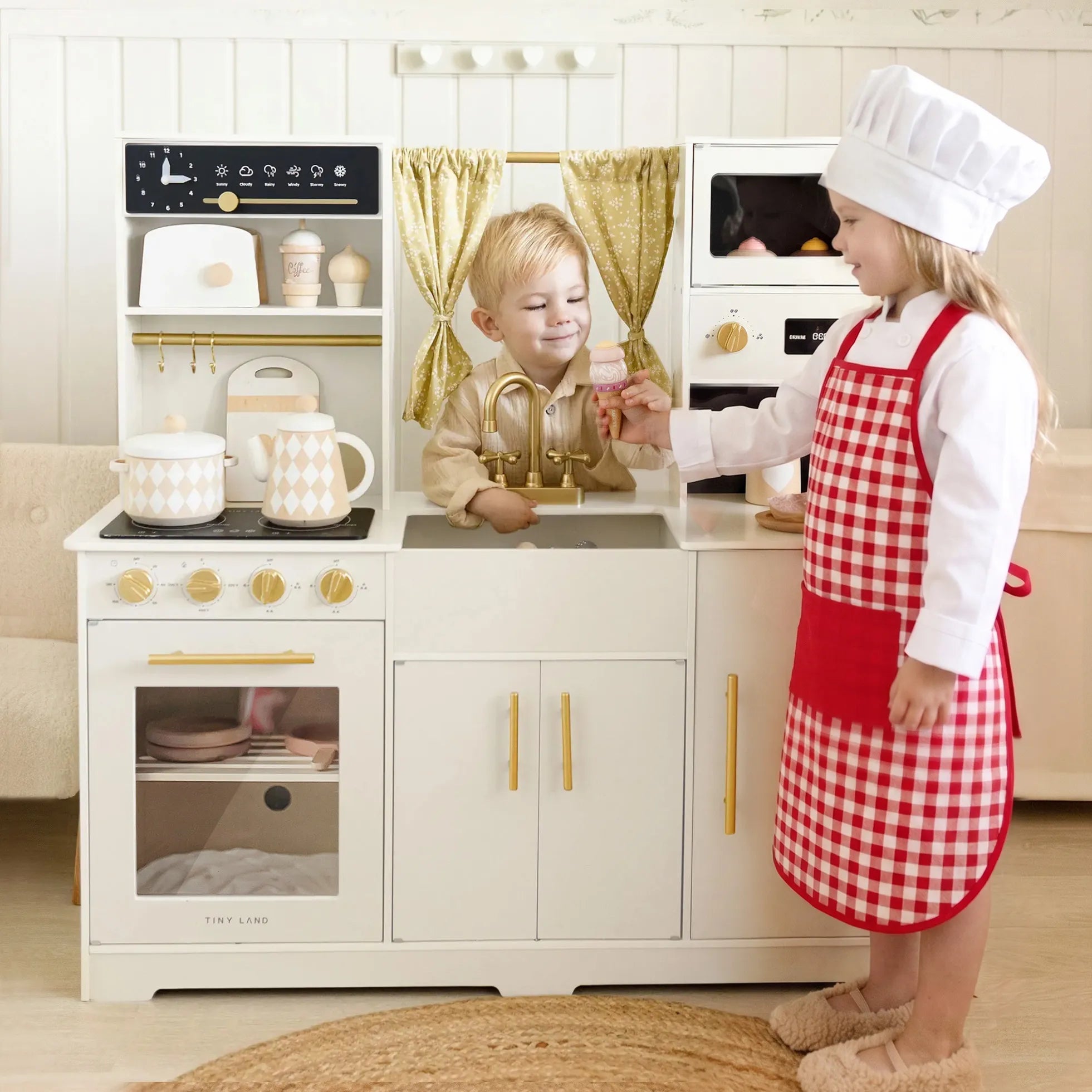 Wooden vs. Plastic: Why a Wooden Play Kitchen for Toddlers is the Best Investment