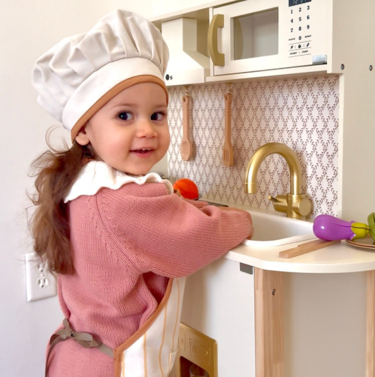 Expert Insights: How Pretend Play Kitchens Support Language, Social Skills & Child Development
