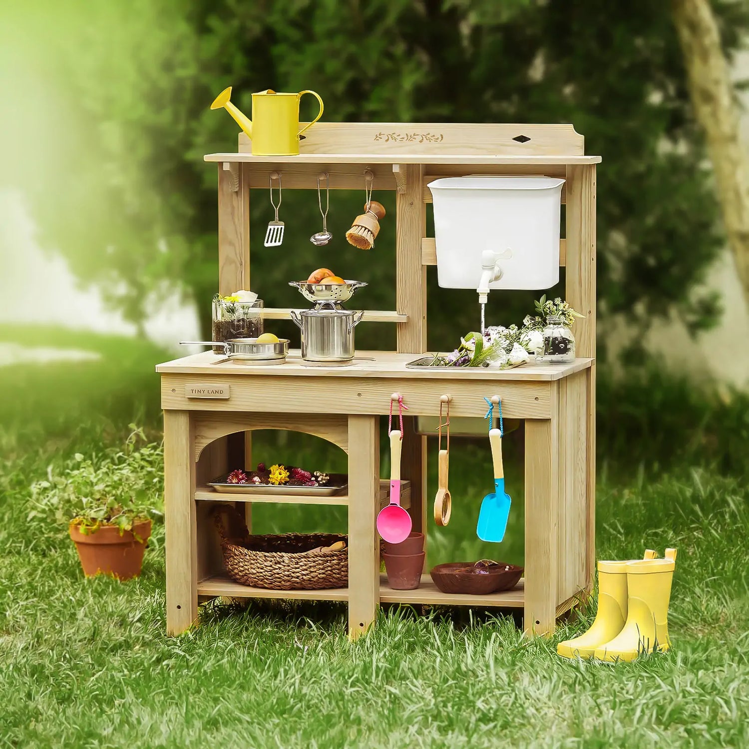 Mud Kitchen Safety Tips Every Parent Should Know