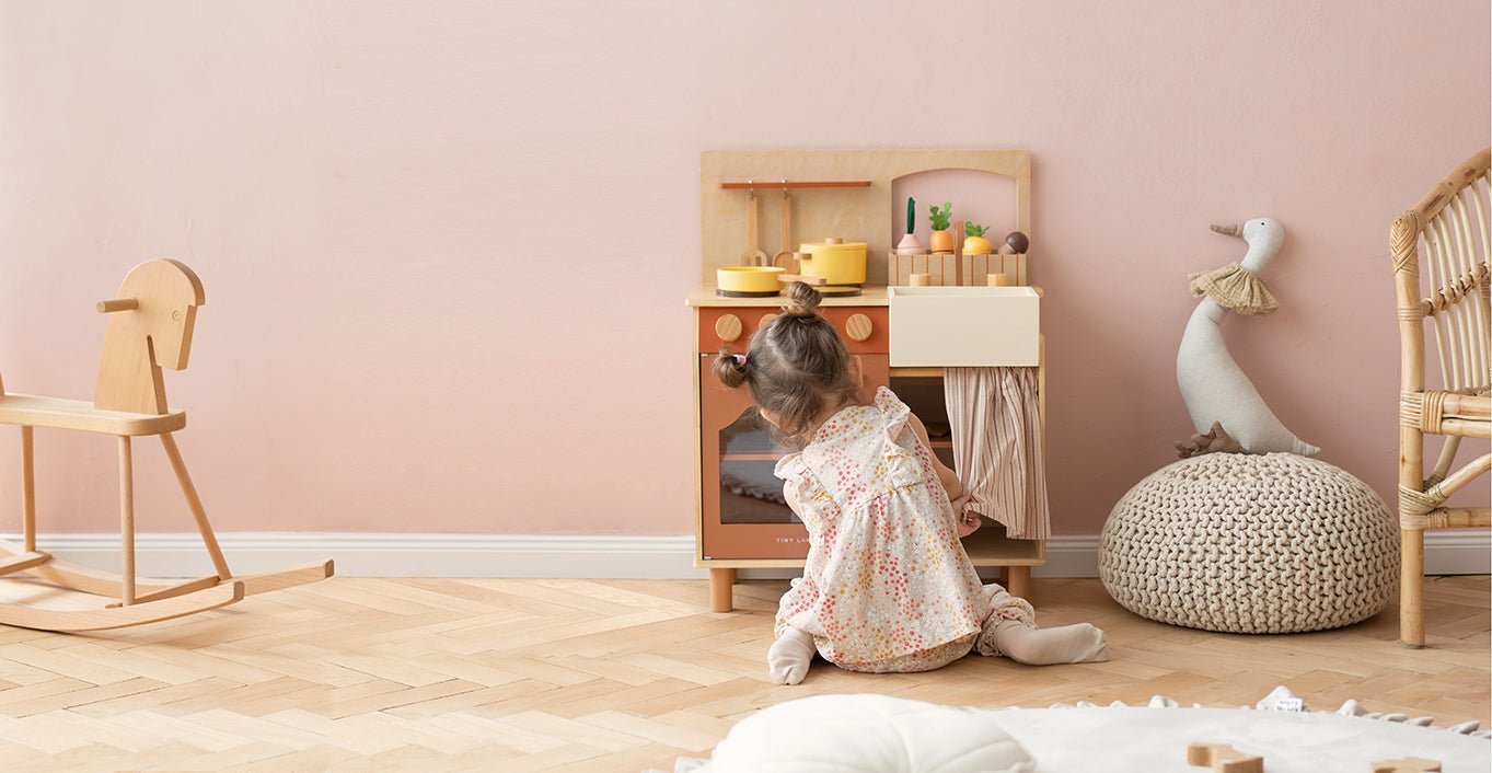 How to choose the best play kitchen for your child's age and interests in 2023 - Tiny Land INC