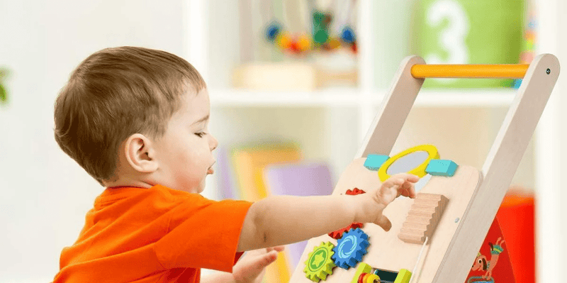 What is a wooden baby walker: Best 10 benefits and choosing guide - Tiny Land INC